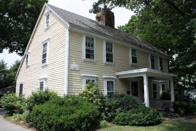 Colonel Christopher Grant House at 325 Common Street