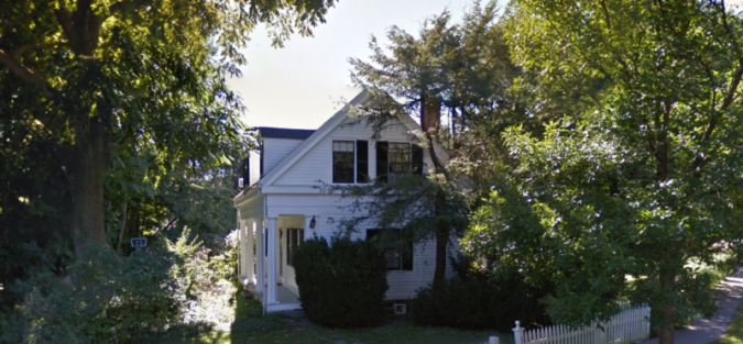 M. E. Frost House at 340 Lake Street