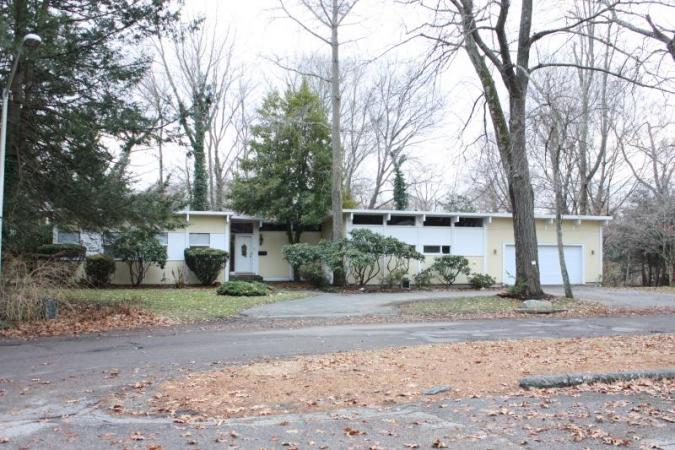 87 Country Club Lane